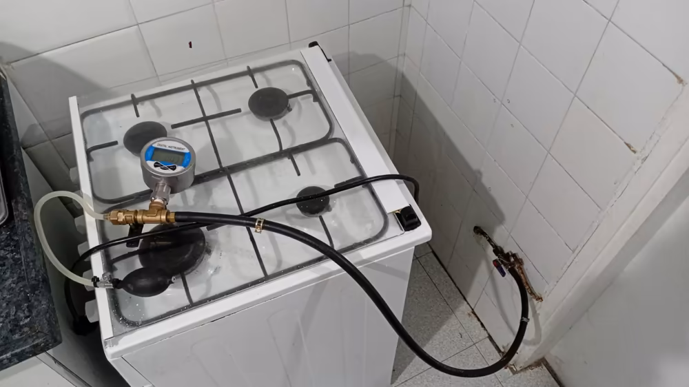 בדיקה למערכת גז